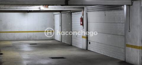 Garagem fechada centro de Barcelos