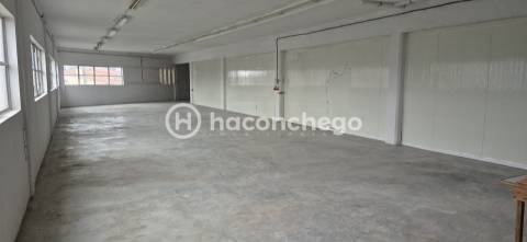 Armazém para Arrendamento – Galegos São Martinho