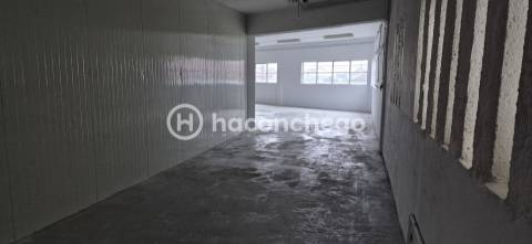 Armazém para Arrendamento – Galegos São Martinho