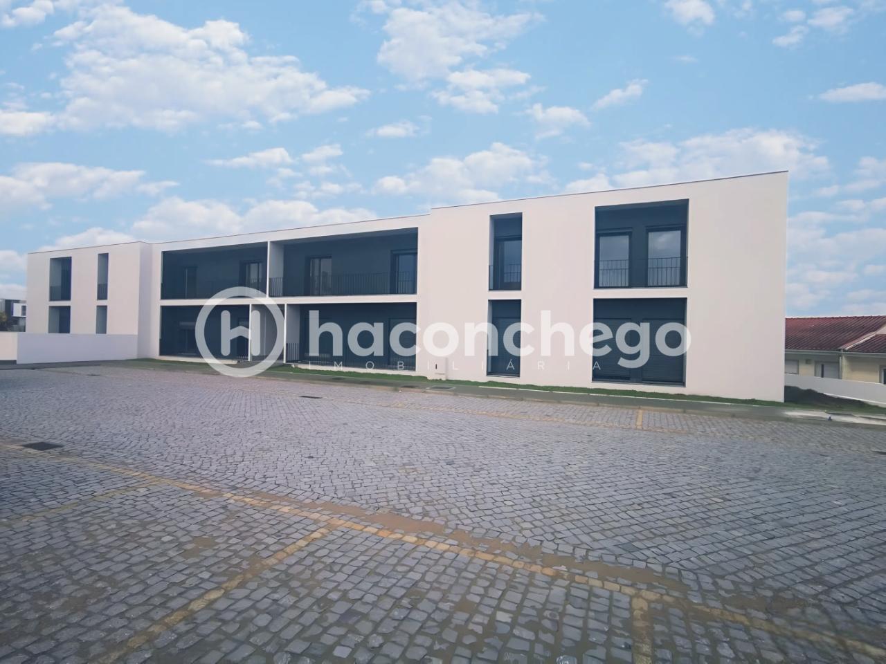 Apartamento T3 com garagem em Arcozelo, Barcelos