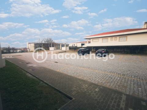 Apartamento T3 com garagem em Arcozelo, Barcelos