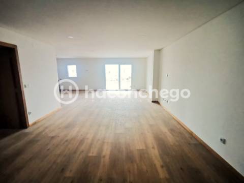 Apartamento T3 com garagem em Arcozelo, Barcelos