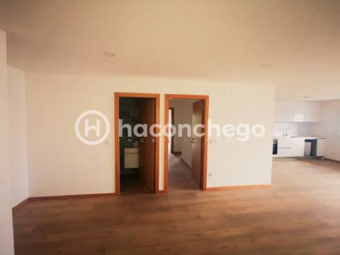 Apartamento T3 com garagem em Arcozelo, Barcelos