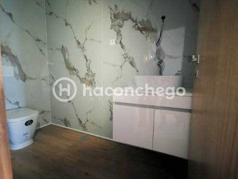 Apartamento T3 com garagem em Arcozelo, Barcelos