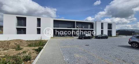 Apartamento T3 com garagem em Arcozelo, Barcelos