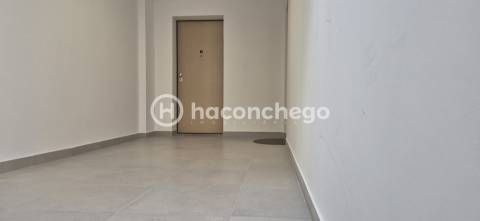 Apartamento T3 com garagem em Arcozelo, Barcelos