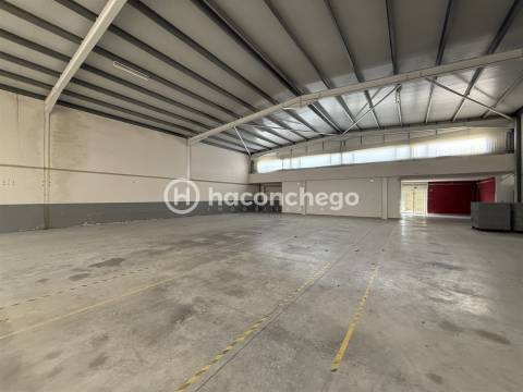 Armazém  Arrendamento em Perelhal,Barcelos