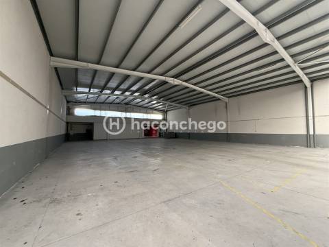 Armazém  Arrendamento em Perelhal,Barcelos