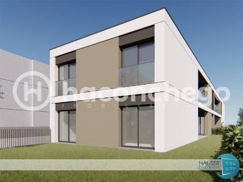Apartamento T2 com logradouro e garagem Galegos Santa Maria Barcelos