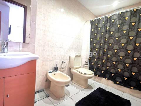 Apartamento T3 com garagem São Vitor no centro de Braga perto do Braga Parque