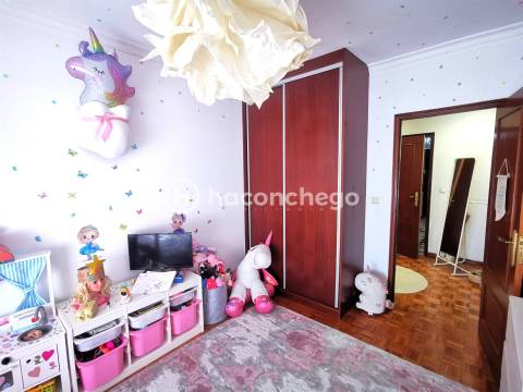 Apartamento T3 com garagem São Vitor no centro de Braga perto do Braga Parque