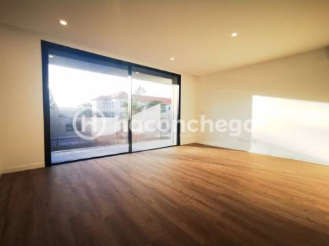 Apartamento T1 em Barcelos com lugar de garagem