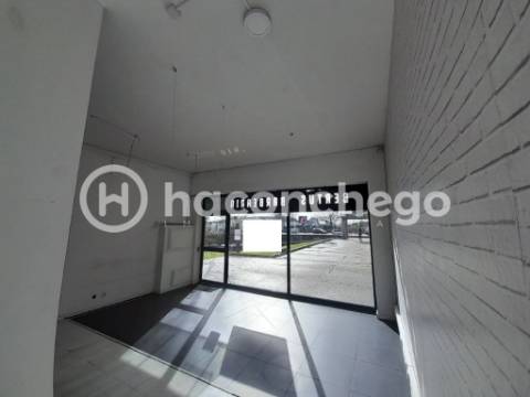 Espaço Comercial no Centro de Barcelos.