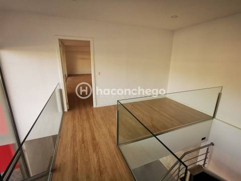 Armazém em Roriz Barcelos para arrendamento