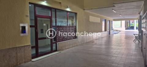Apartamento T1+1 moderno, renovado e totalmente equipado no centro de Barcelos