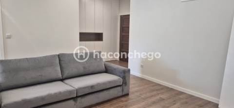 Apartamento T1+1 moderno, renovado e totalmente equipado no centro de Barcelos