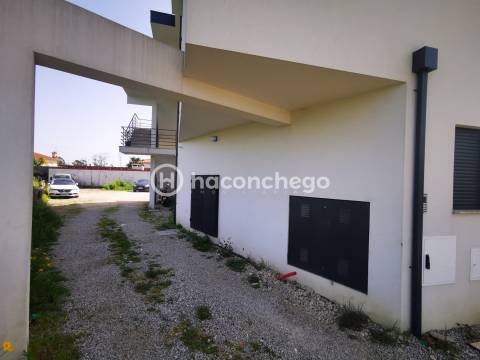Apartamento T2 em São Verissimo com lugar de estacionamento privado