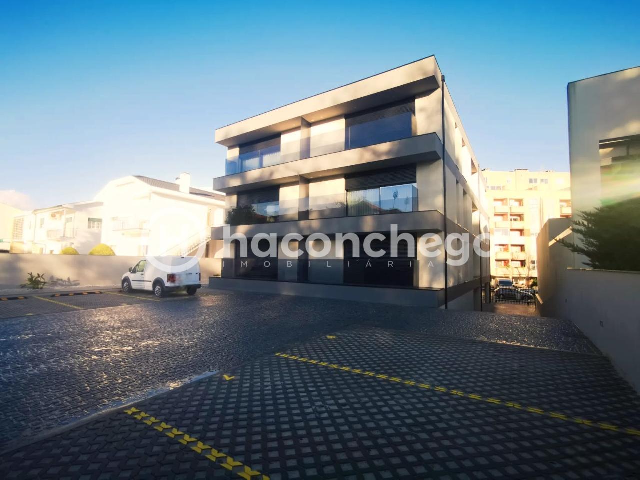 Apartamento T1 para arrendar em Barcelos com lugar de garagem