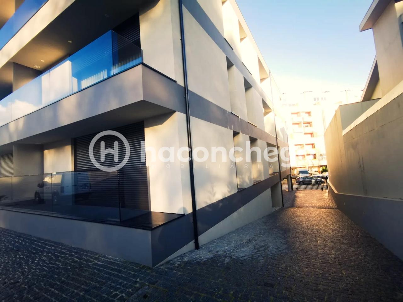 Apartamento T1 para arrendar em Barcelos com lugar de garagem