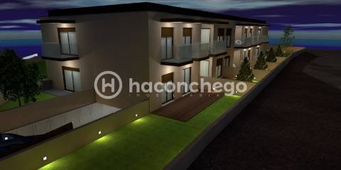 Apartamento T2 com garagem e logradouro Pousa Barcelos