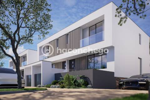 Moradia T3 nova Silva Barcelos