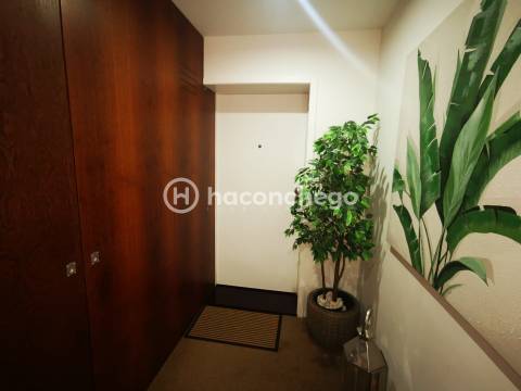 Apartamento T2 como Novo em Condomínio Fechado Fão, Esposende
