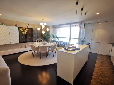 Apartamento T2 como Novo em Condomínio Fechado Fão, Esposende