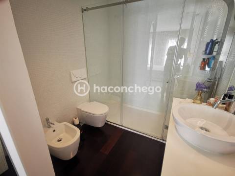 Apartamento T2 como Novo em Condomínio Fechado Fão, Esposende