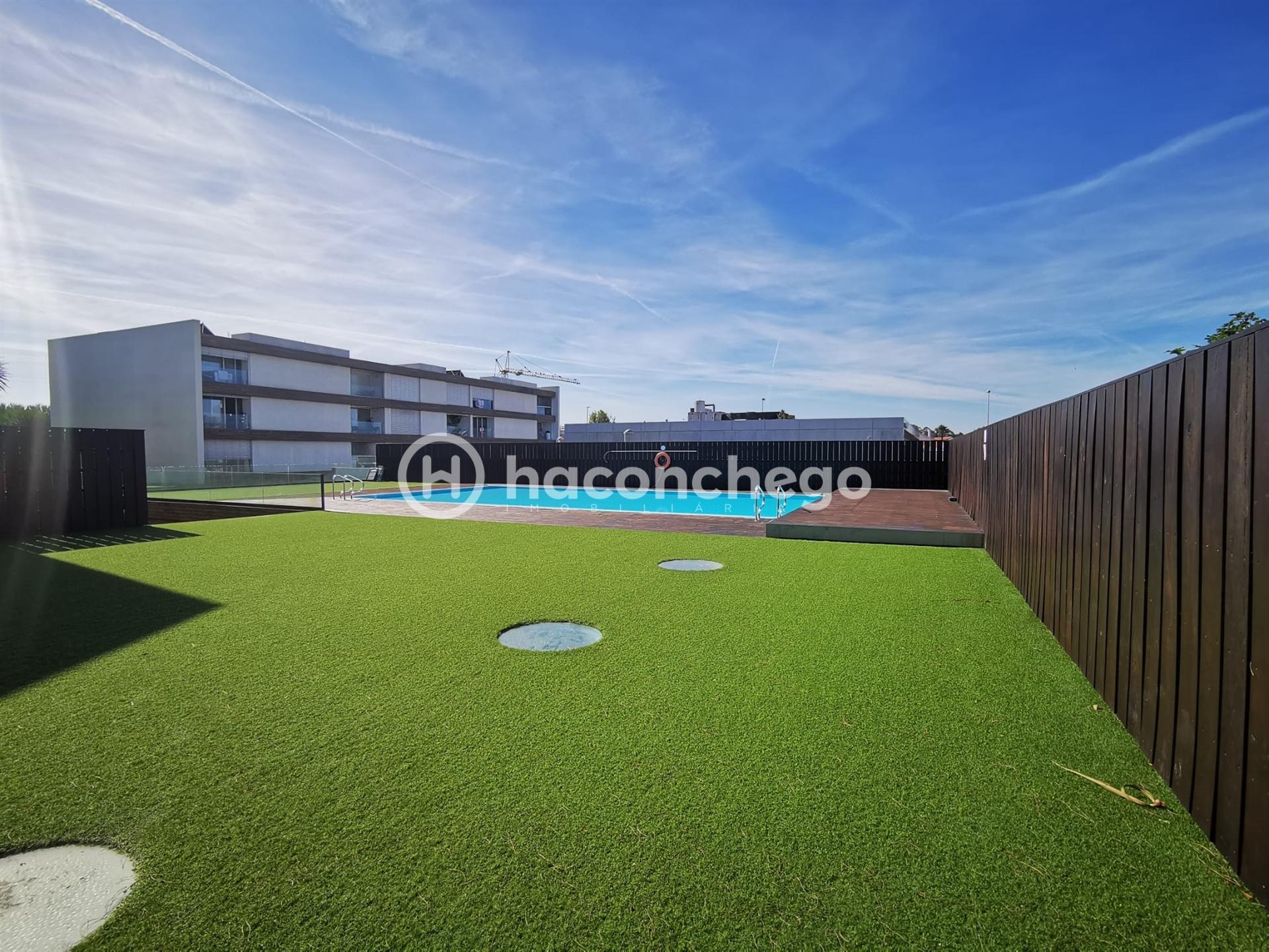 Apartamento T2 como Novo em Condomínio Fechado Fão, Esposende