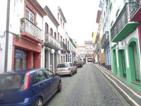 Prédio 4 Pisos Angra Heroismo