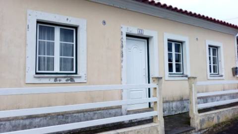 Moradia T3 | Angra do Heroismo -Altares