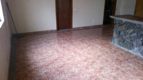 Moradia T3 | Angra do Heroismo -Altares