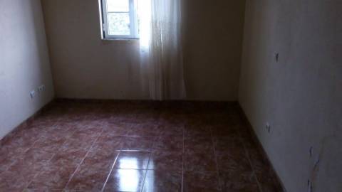 Moradia T3 | Angra do Heroismo -Altares