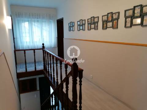 Moradia T6 Fajã de Cima