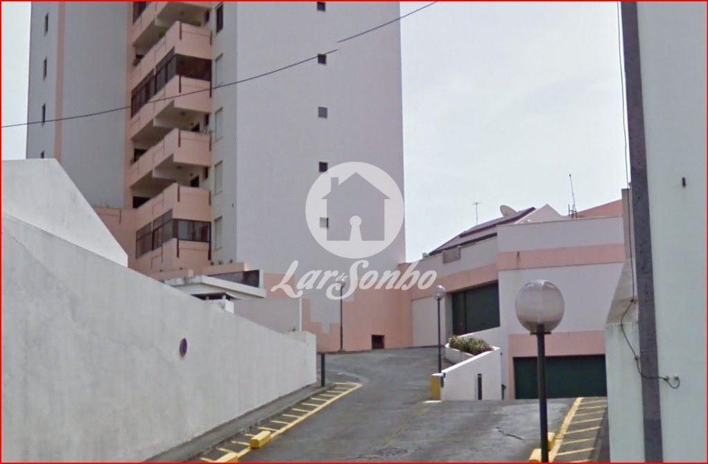 Apartamento T3 Põpulo 