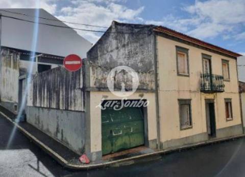 Moradia Rua João da Horta, 74-Ribeira Grande