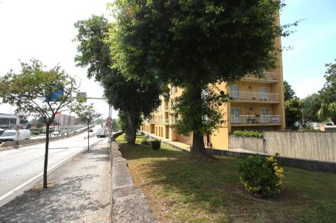 Invista nesta loja com rendimento