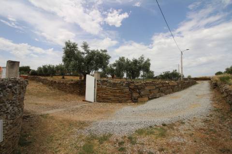 Agradável moradia em local super calmo