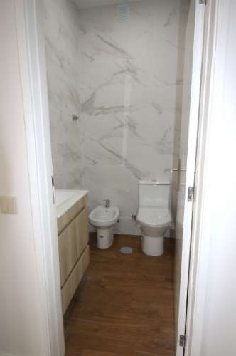 Apartamento Remodelado com boas varandas