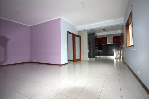 T2 próximo à estação de Rio Tinto