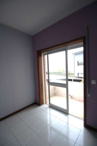 T2 próximo à estação de Rio Tinto