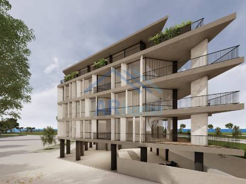 Apartamento em condomínio privado em frente à Foz do Douro.