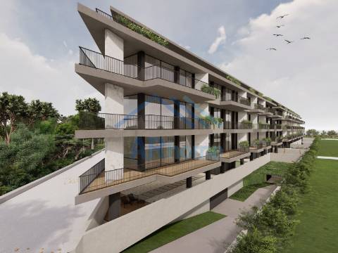 Apartamento em condomínio privado em frente à Foz do Douro.
