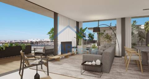 Apartamento em condomínio privado em frente à Foz do Douro.