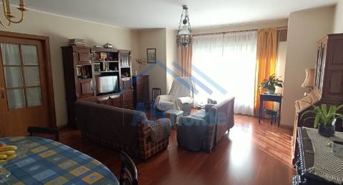 Apartamento T3 junto ao City Golf- Caulinos
