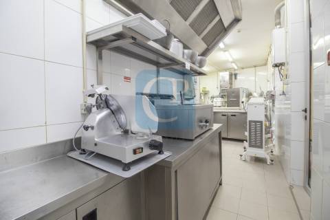 Pão Quente e Confeitaria no Centro de Matosinhos