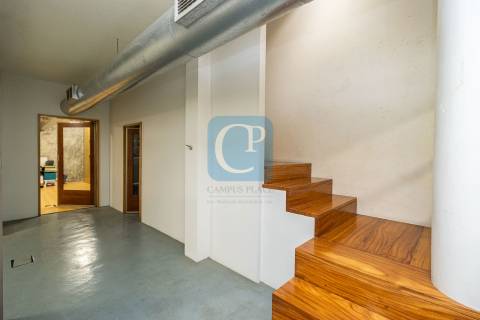 Escritório completamente equipado à Rotunda da Boavista