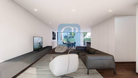 Terreno para construção de Moradia, a 200 mts Colégio Novo da Maia