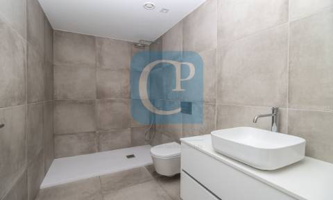 Apartamento T2 novo, na Azenha, Paranhos