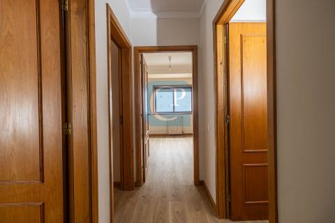 Apartamento T3 no Centro de Gaia